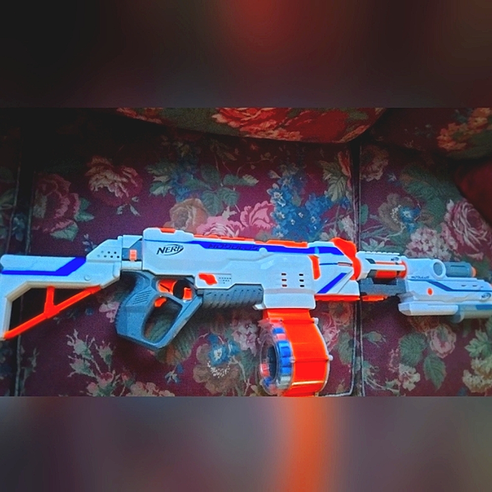 Nerf Modulus Regulator W/Extras!